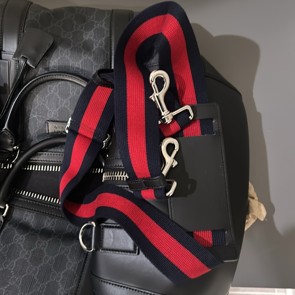 Gucci Black Duffel Bag - Picture 5 of 7